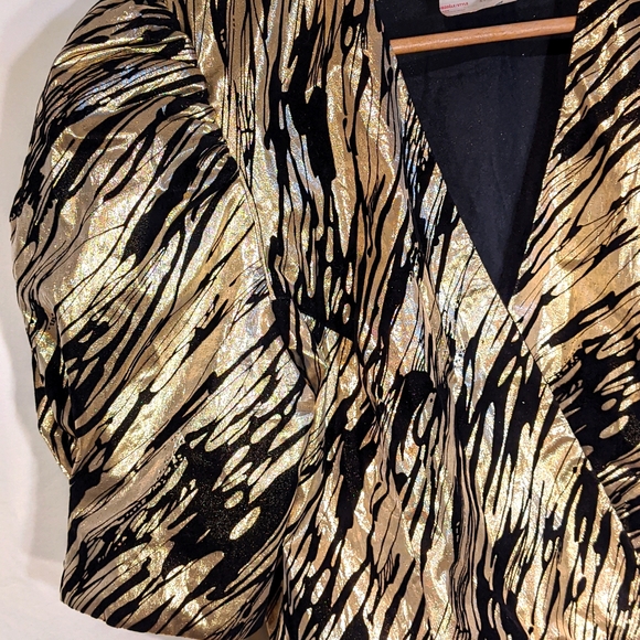 Vintage 1980's Joseph Ribkoff peplum waist gold and black jacket - Picture 6 of 7